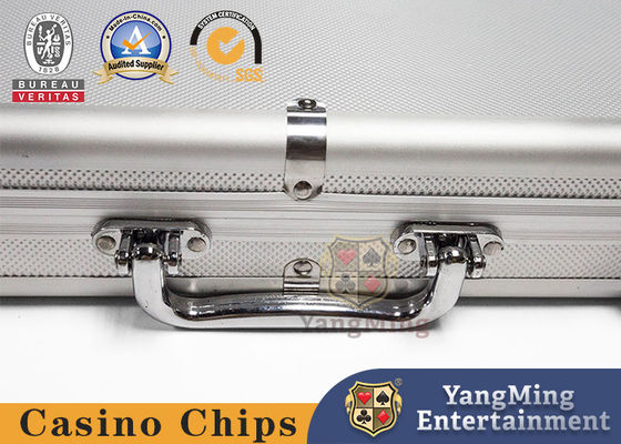 satın al El Casino Oyun Aksesuarları Premium Poker Chip Set Texas Hold 'Em Kartları Gümüş Alüminyum Kasa Çevrimiçi üretim