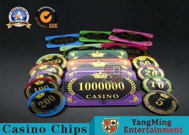 satın al Baccarat Texas Akrilik Altın Damgalama Chip Poker Masası Oyun Masası Chip Coin Çevrimiçi üretim