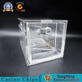 satın al 200 * 115 * 115mm Poker Atma Tutucu Metal Kilidi Ile Tam Temizle Oyun Kartı Taşıyıcı Çevrimiçi üretim