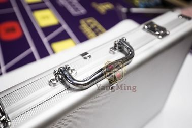 satın al Özelleştirilmiş 600 adet Casino Poker Kil Çip Set Kutusu Taşınabilir Alüminyum Alaşım Güvenlik Gamblign Cips Taşıyıcı Çevrimiçi üretim