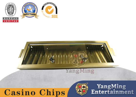 satın al Metal Kilitlenebilir Yuvarlak Bakara Masası Casino Chip Tepsisi Çevrimiçi üretim
